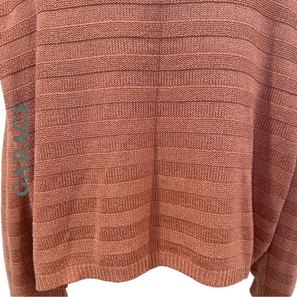 🛍️3/$40 Garage Textured Knit Pullover Sweater Drop Shoulder Rusty Pink Medium - Picture 6 of 7